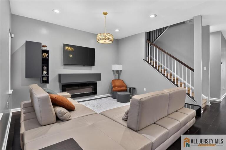 Photo 19 of 64 Andrews Way, Piscataway NJ 08854, Piscataway, NJ