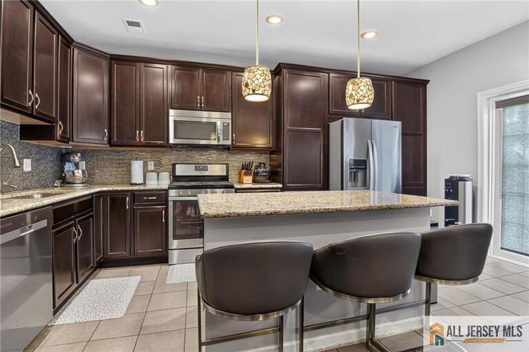 Photo 14 of 64 Andrews Way, Piscataway NJ 08854, Piscataway, NJ