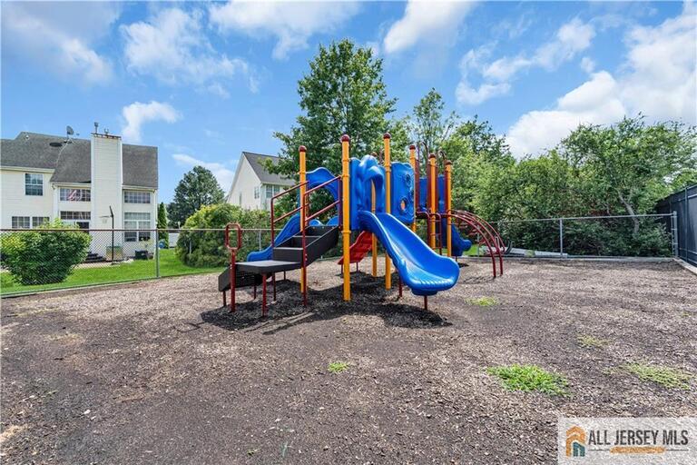 Photo 44 of 10 Biesiada Court, Sayreville NJ 08859, Sayreville, NJ