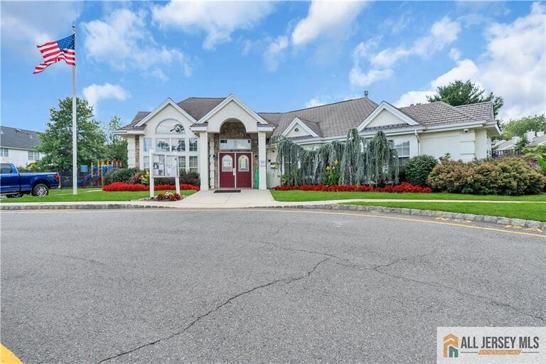 Photo 43 of 10 Biesiada Court, Sayreville NJ 08859, Sayreville, NJ