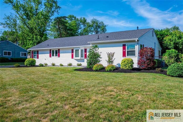 Photo 3 of 39 Kendall Road, South Brunswick NJ 08824, South Brunswick, NJ