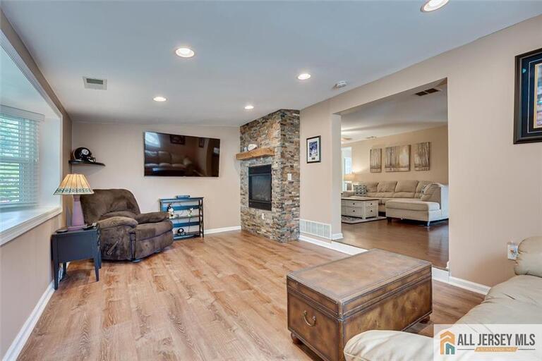 Photo 18 of 39 Kendall Road, South Brunswick NJ 08824, South Brunswick, NJ