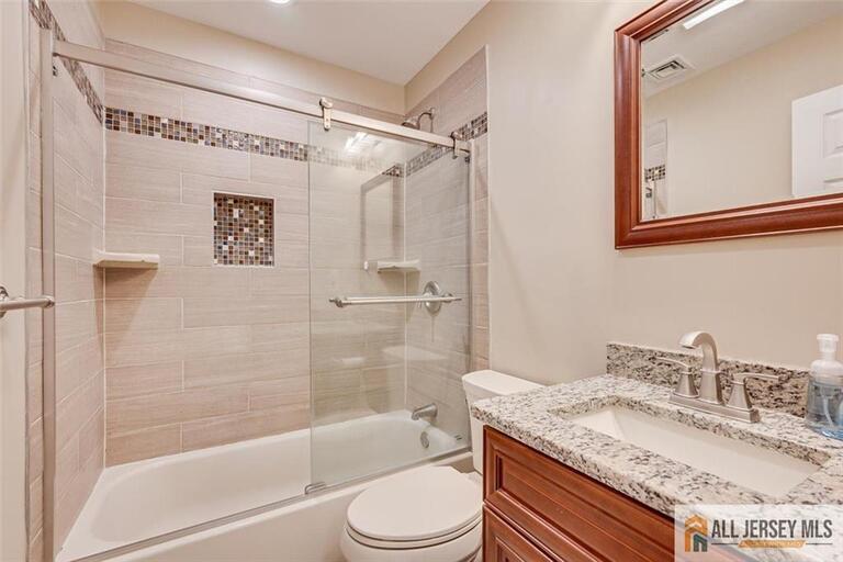 Photo 28 of 39 Kendall Road, South Brunswick NJ 08824, South Brunswick, NJ