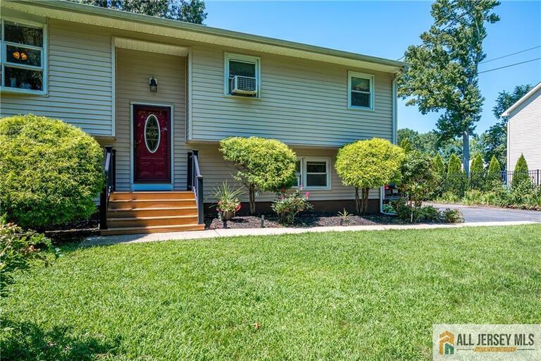 Photo 18 of 68 Outcalt Avenue, Spotswood NJ 08884, Spotswood, NJ
