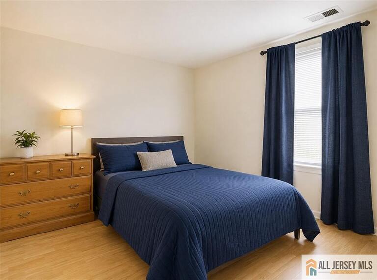 Photo 6 of 130 Longfield Court # 130, East Brunswick NJ 08816, East Brunswick, NJ