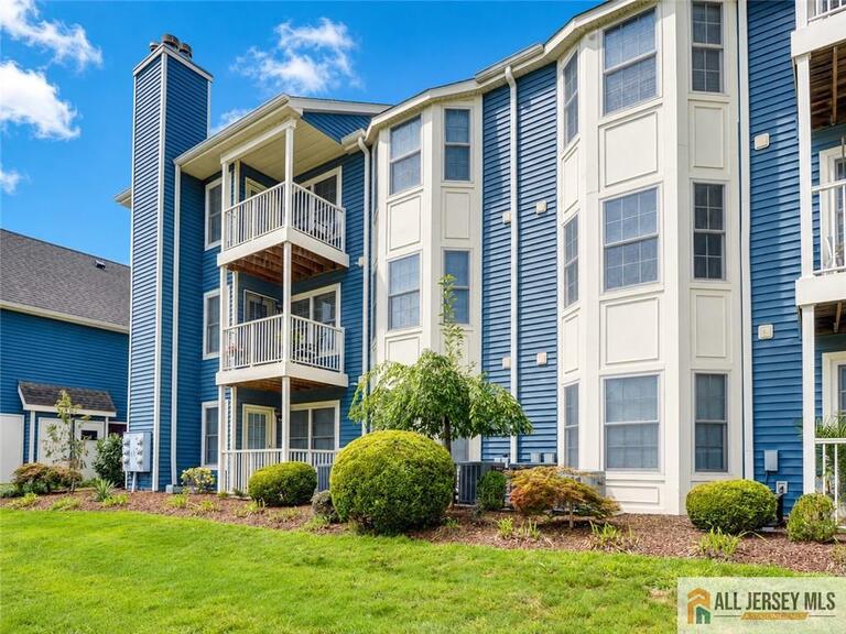 Photo 20 of 130 Longfield Court # 130, East Brunswick NJ 08816, East Brunswick, NJ
