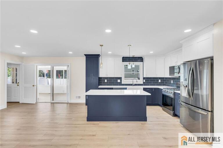 Photo 12 of 520 Beach Avenue, Beachwood NJ 08722, Beachwood, NJ