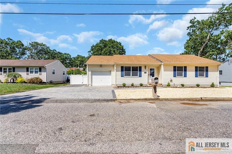 Photo 6 of 520 Beach Avenue, Beachwood NJ 08722, Beachwood, NJ