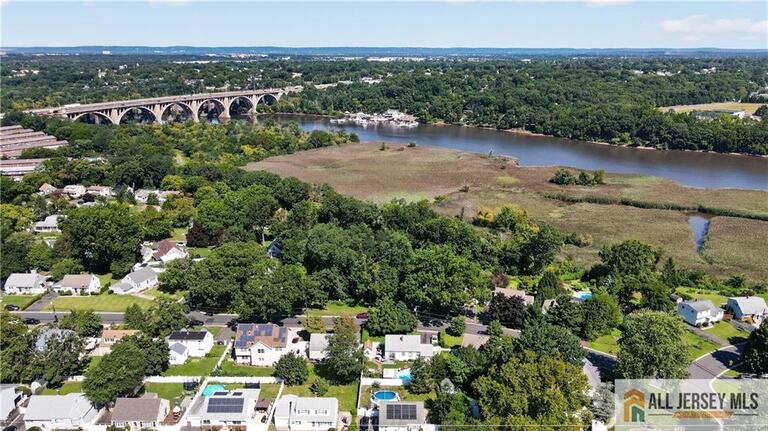 Photo 19 of 112 Tunison Road, New Brunswick NJ 08901, New Brunswick, NJ
