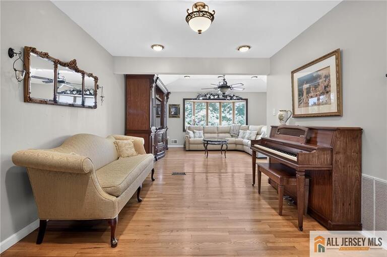 Photo 25 of 112 Tunison Road, New Brunswick NJ 08901, New Brunswick, NJ