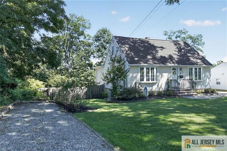 Photo 4 of 112 Tunison Road, New Brunswick NJ 08901, New Brunswick, NJ