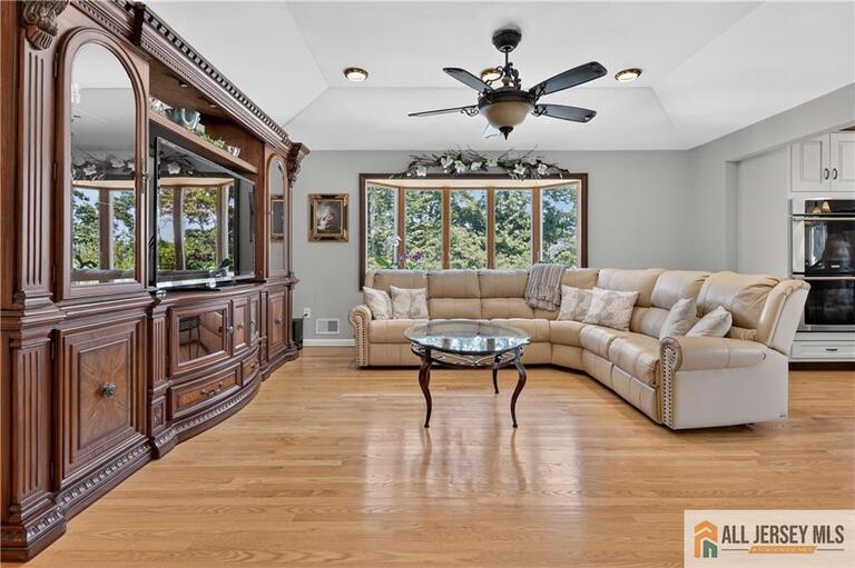 Photo 24 of 112 Tunison Road, New Brunswick NJ 08901, New Brunswick, NJ