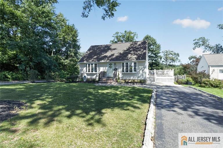 Photo 9 of 112 Tunison Road, New Brunswick NJ 08901, New Brunswick, NJ