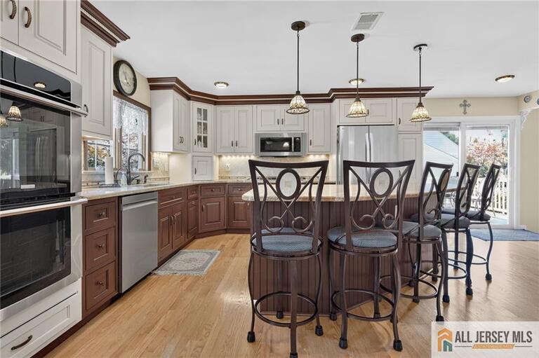 Photo 37 of 112 Tunison Road, New Brunswick NJ 08901, New Brunswick, NJ