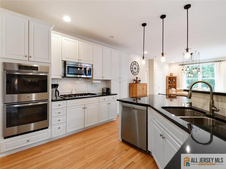 Photo 9 of 27 Bodine Drive, Cranbury NJ 08512, Cranbury, NJ