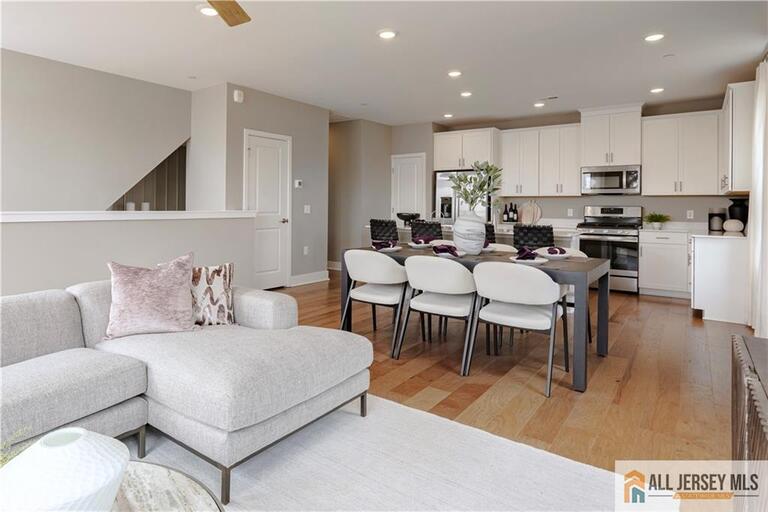 Photo 16 of 160 Leona Stewart Lane, Pennington NJ 08534, Pennington, NJ