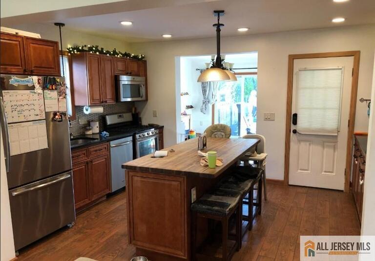 Photo 5 of 32 Avenel Street, Avenel NJ 07001, Avenel, NJ