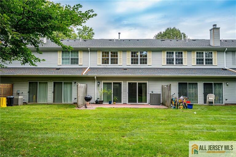 Photo 17 of 45 Morgan Place, East Brunswick NJ 08816, East Brunswick, NJ
