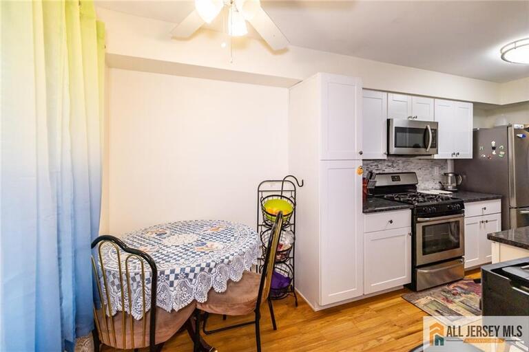 Photo 11 of 17 Heritage Court, Ewing NJ 08628, Ewing, NJ