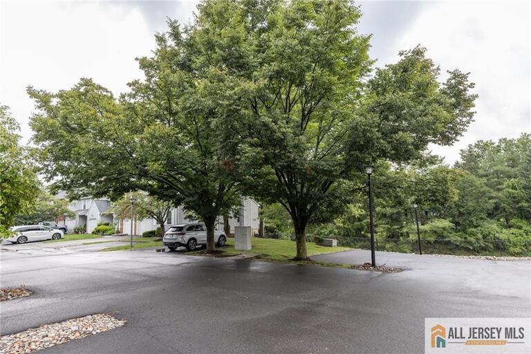 Photo 47 of 17 Heritage Court, Ewing NJ 08628, Ewing, NJ
