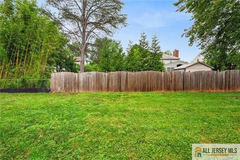 Photo 23 of 11 Canterbury Circle, Franklin NJ 08873, Franklin, NJ