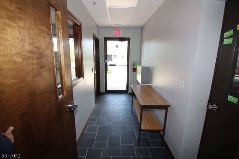 Property listing MLS 3980002 photo 5