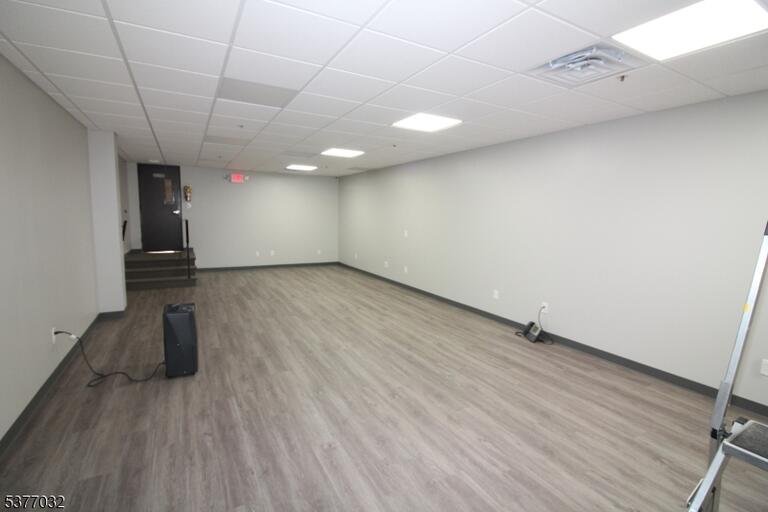 Property listing MLS 3980002 photo 6