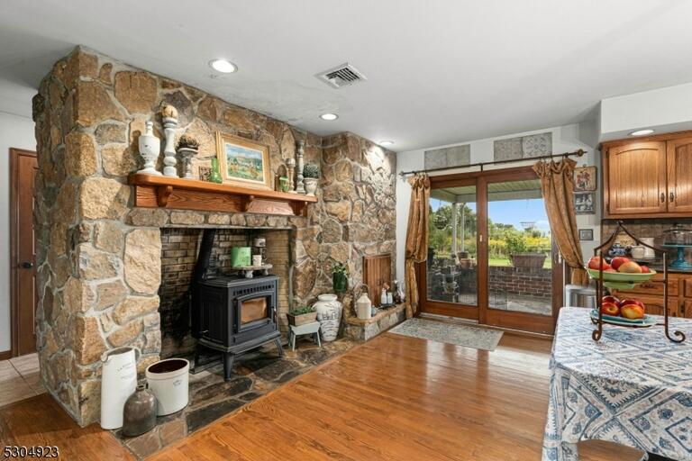 Property listing MLS 4003803 photo 11