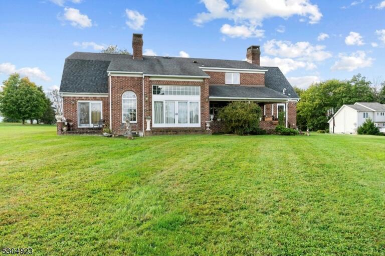 Property listing MLS 4003803 photo 37