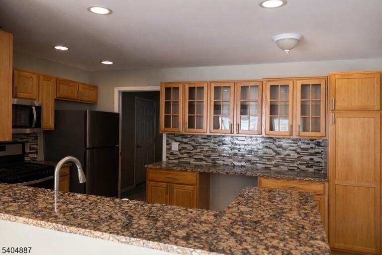 Property listing MLS 4004313 photo 9