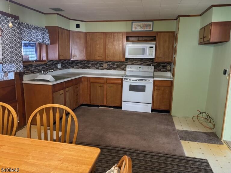 Property listing MLS 4005634 photo 13