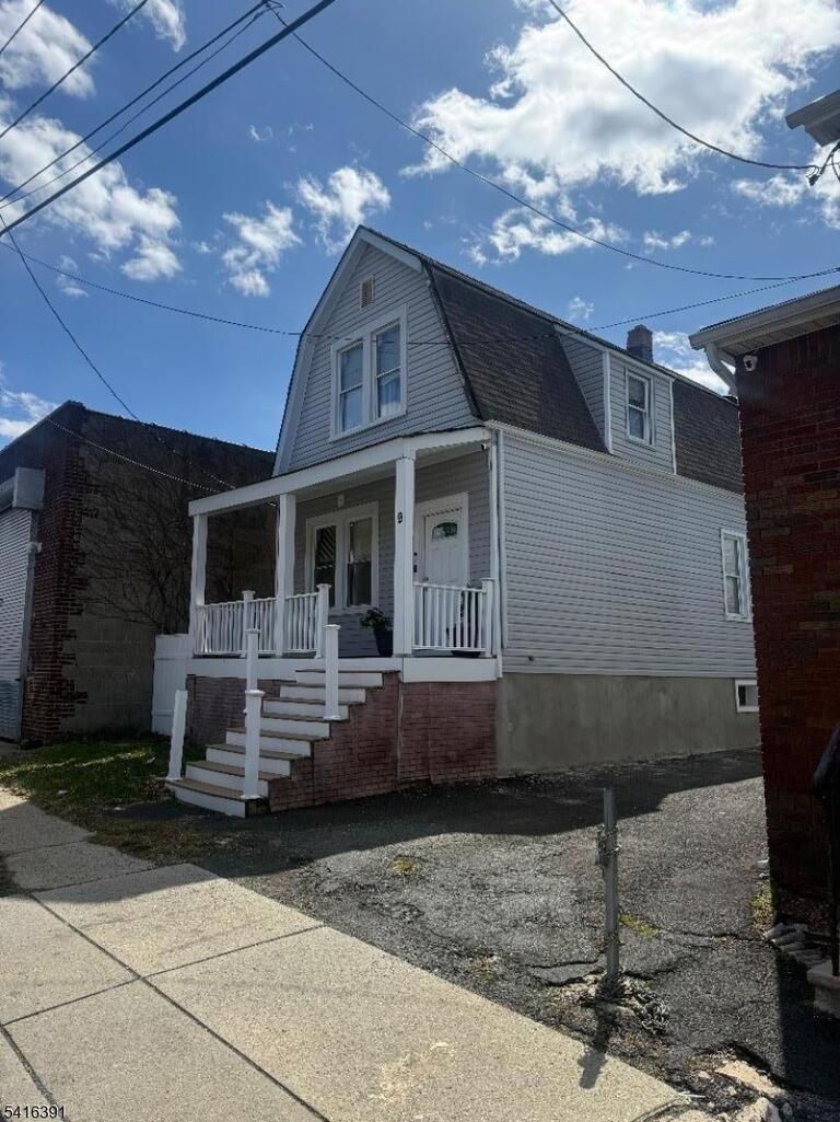 Property listing MLS 4013873 photo 9