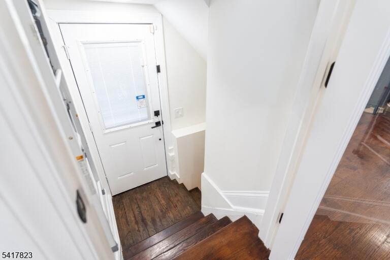 Property listing MLS 4015515 photo 24