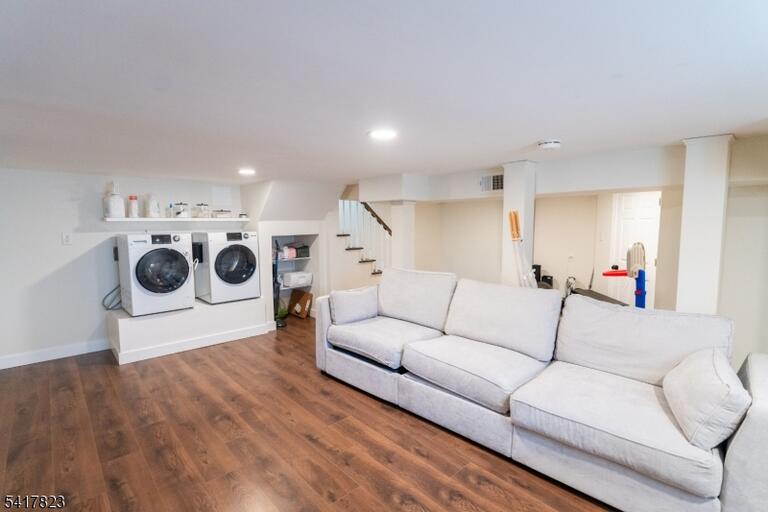 Property listing MLS 4015515 photo 26