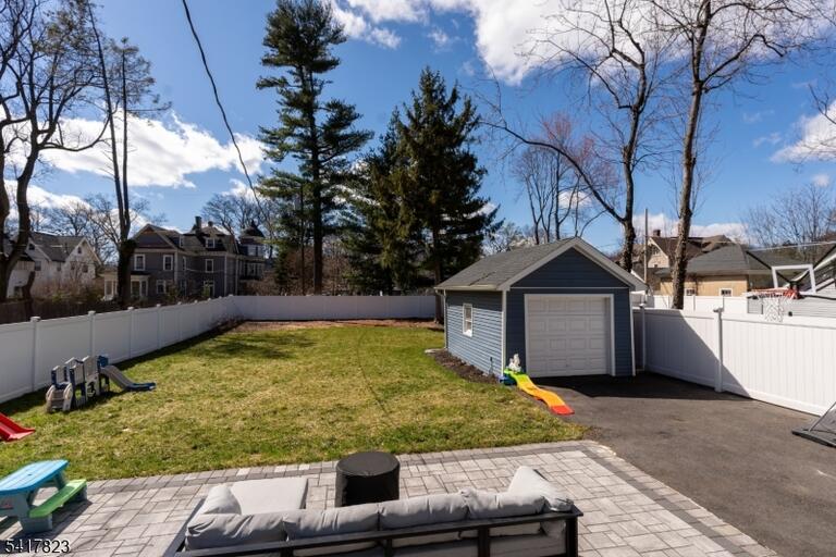 Property listing MLS 4015515 photo 30