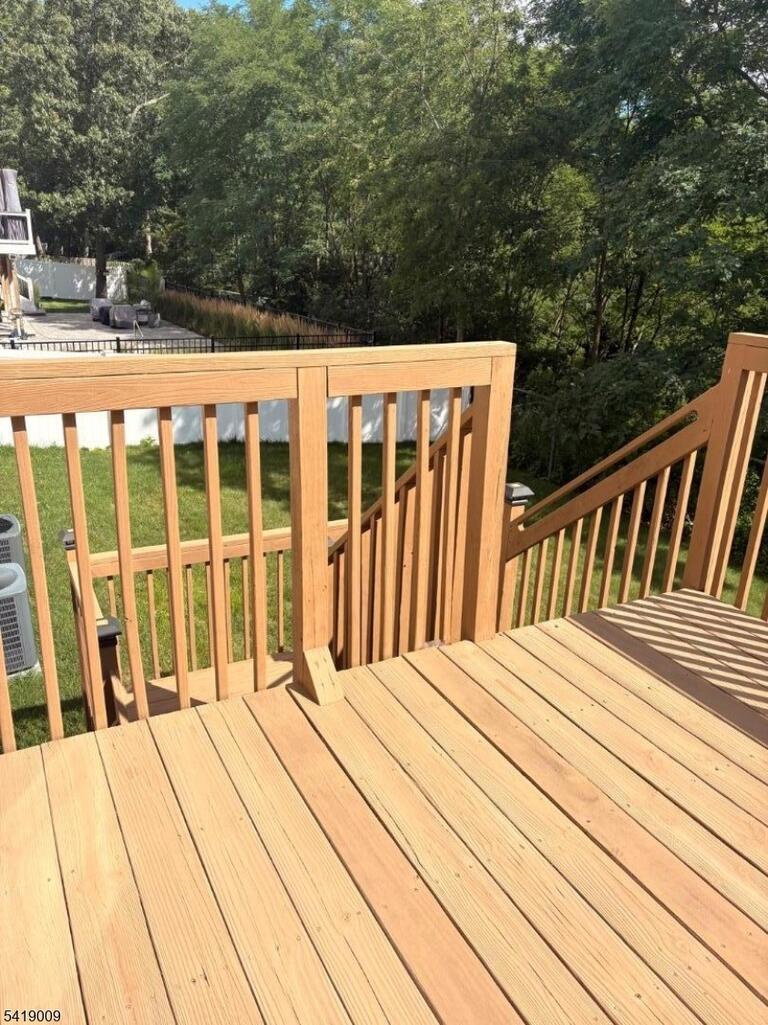 Property listing MLS 4016106 photo 10