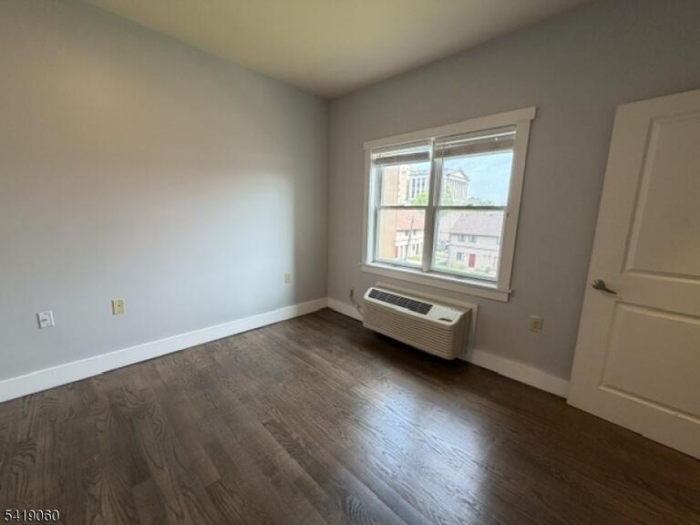 Property listing MLS 4016139 photo 18