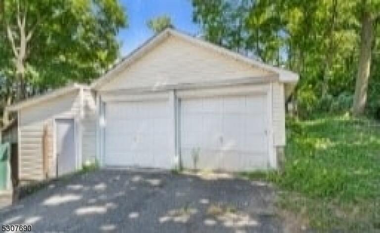 Property listing MLS 4016190 photo 15