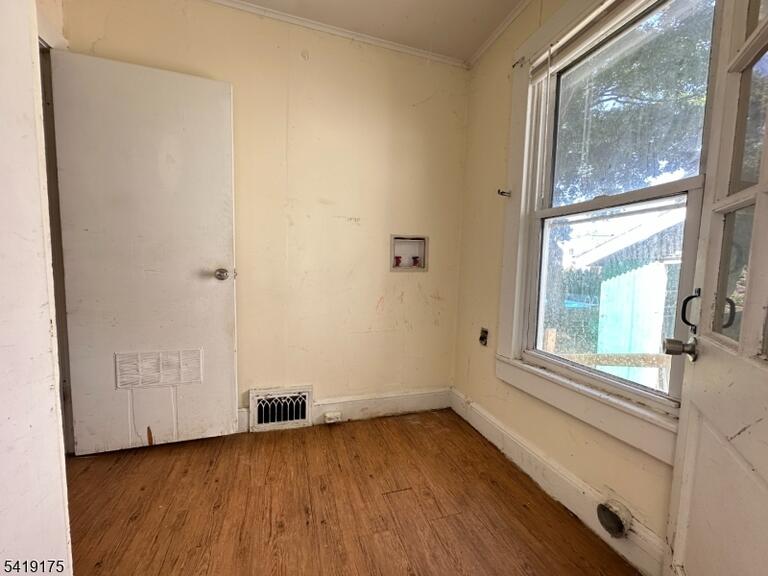 Property listing MLS 4016190 photo 18