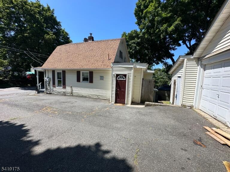Property listing MLS 4016190 photo 32