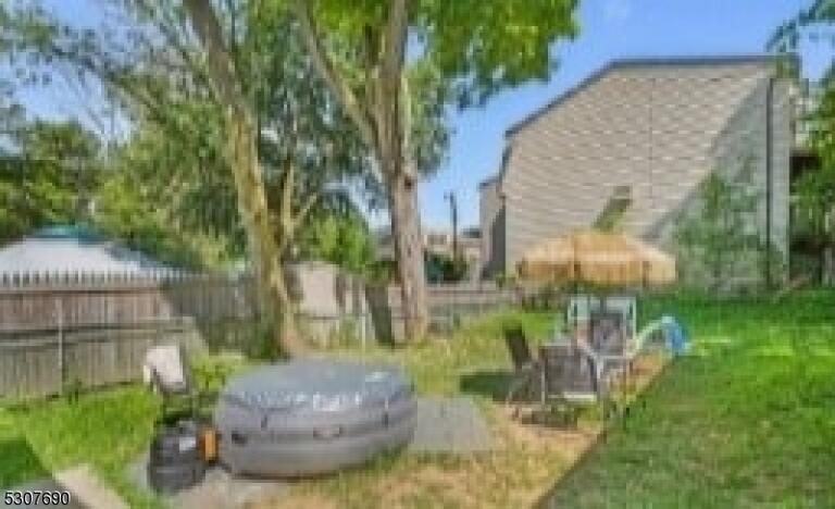 Property listing MLS 4016190 photo 8