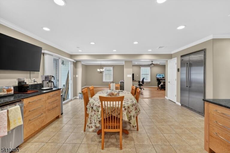 Property listing MLS 4016756 photo 10