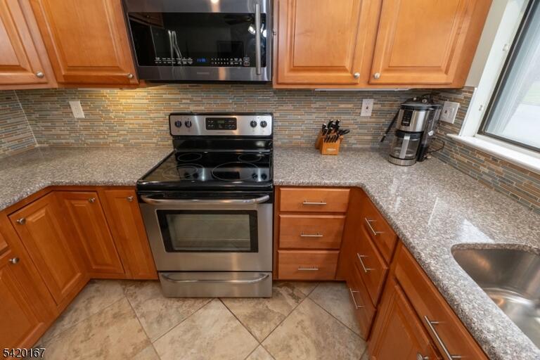 Property listing MLS 4017147 photo 7