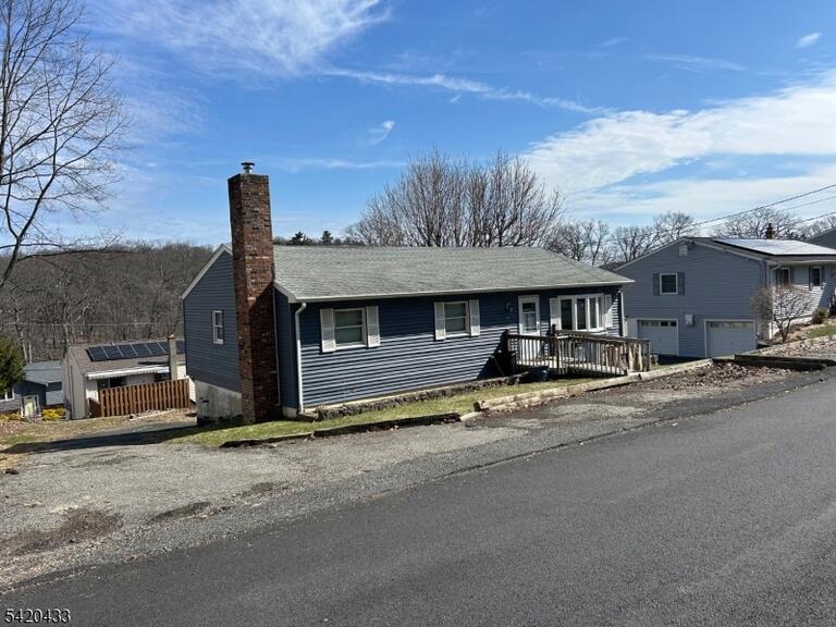 Property listing MLS 4017368 photo 1