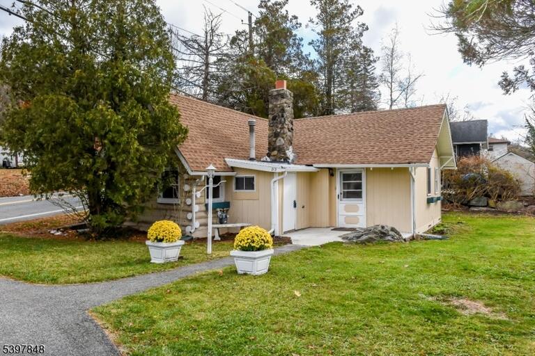 Property listing MLS 4017820 photo 23