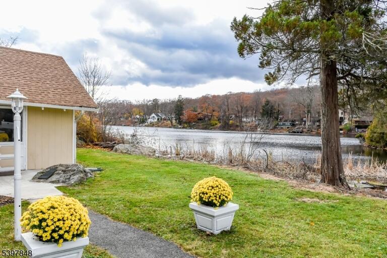 Property listing MLS 4017820 photo 25
