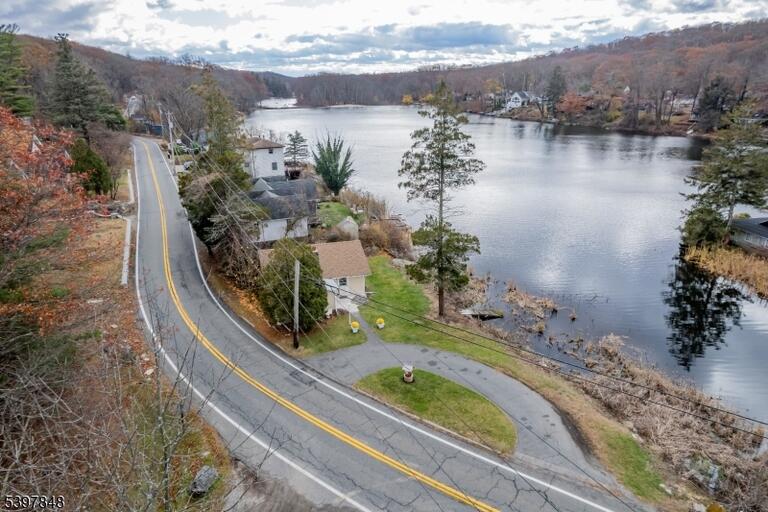 Property listing MLS 4017820 photo 31