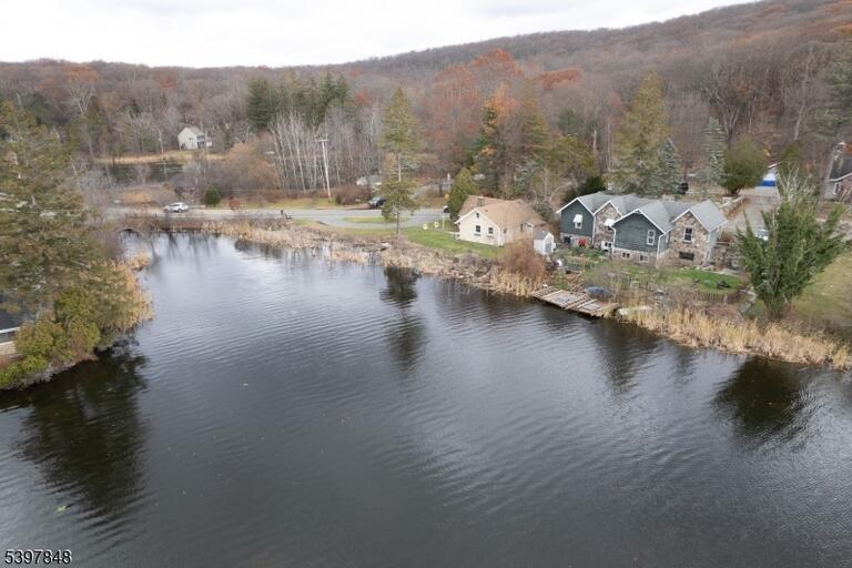 Property listing MLS 4017820 photo 33
