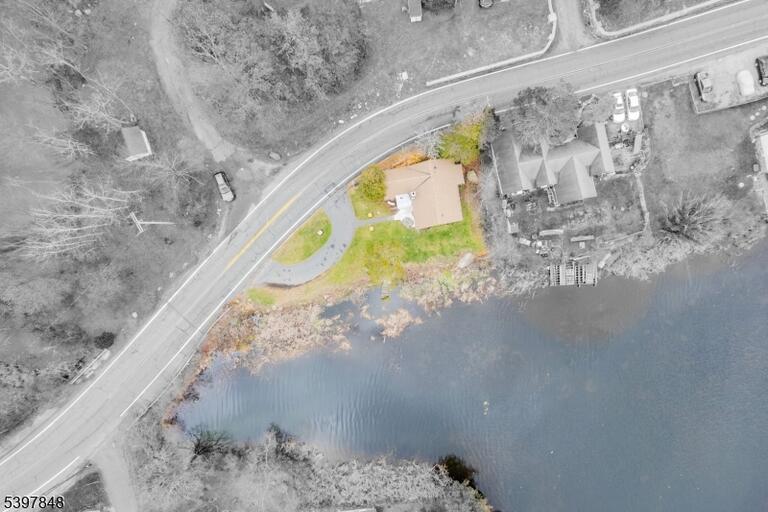 Property listing MLS 4017820 photo 34