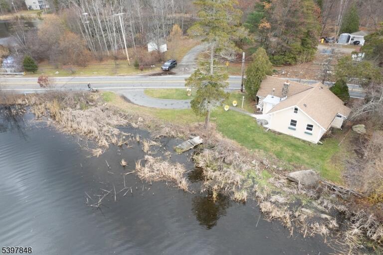 Property listing MLS 4017820 photo 4
